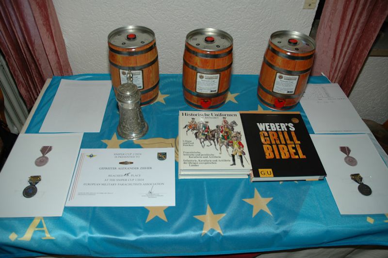 unser-ehrentisch