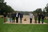 Militrisches Salutieren
