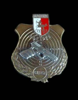 poland-sniper-glock-pistol