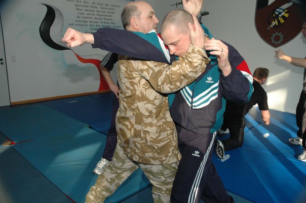 defense-spezialtraining-mit-der-sas