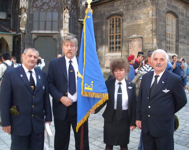 unsere-fahnenabordnung