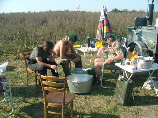 our-field-kitchen-in-the-morning