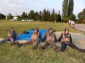 Springen in Leszno Polen bei 40 Grad