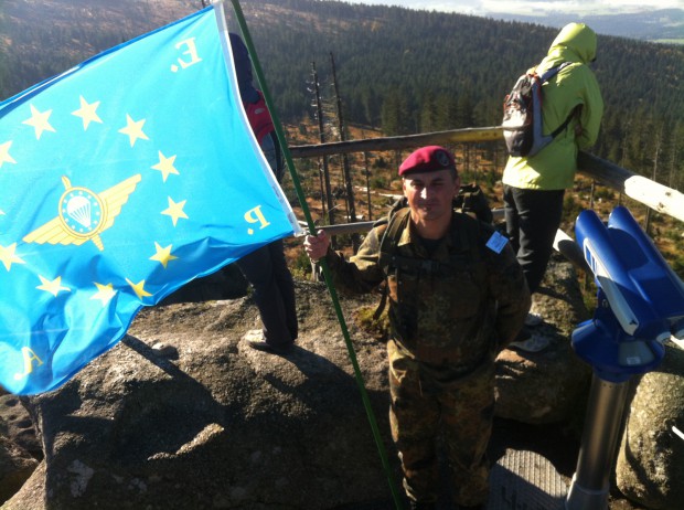unsere-flagge-ist-immer-dabei