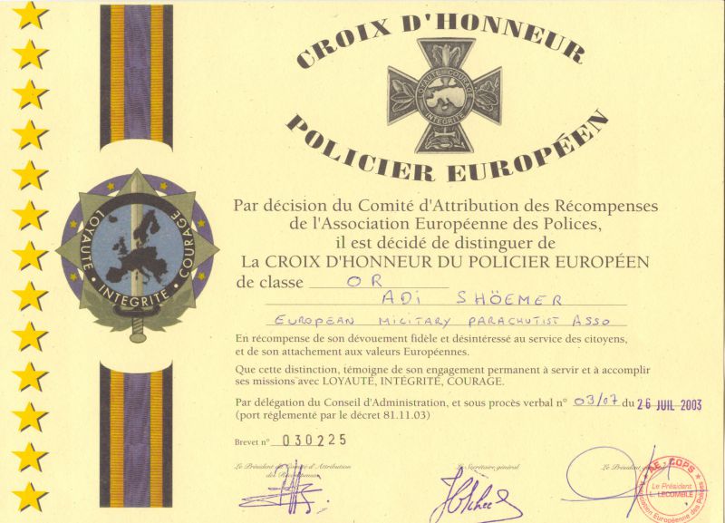 la-croix-dhonneur-du-policier-europen-de-classe