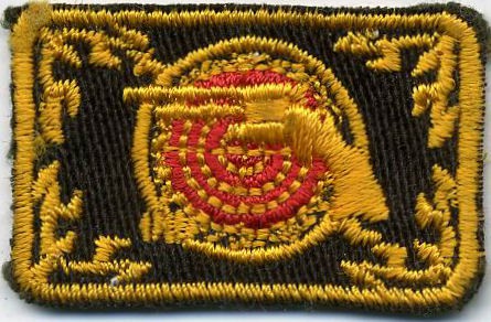 royal-thai-police-pistol-badge-cloth