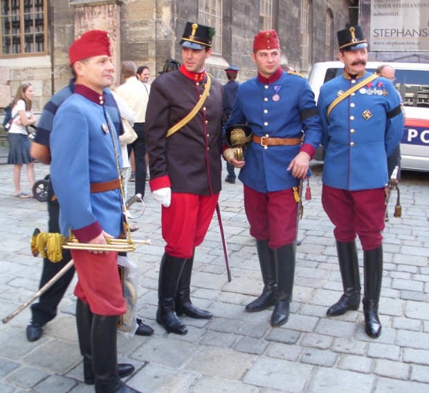 historische-uniformen