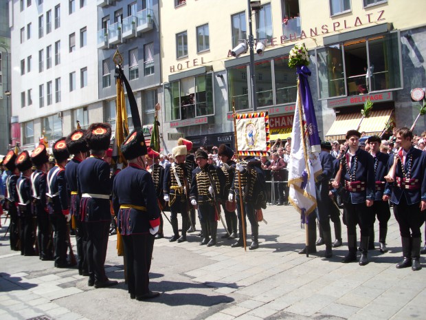 historische-uniformen