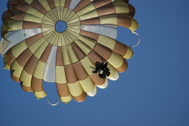 am-ovp-68-militaerfallschirm
