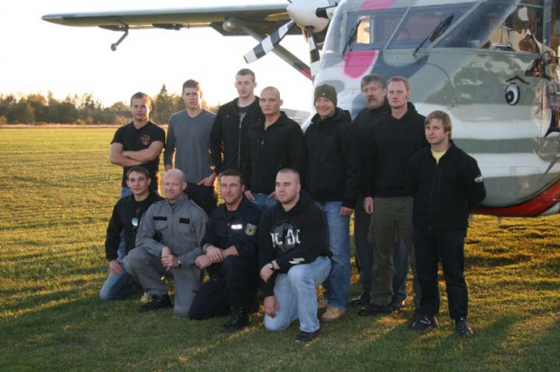 gruppenbild-vor-der-sc-7