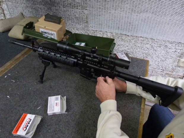 auch-mit-sonderwaffen-wurde-geschossen