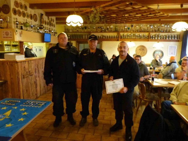 phk-erhart-wid-mit-der-stmichaelsmedaille