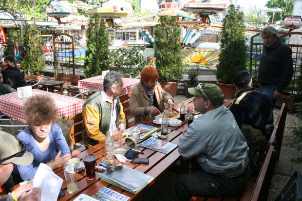 1emfv-stammtisch-2012-in-wien