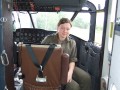 Michelle auf dem Pilotensitz