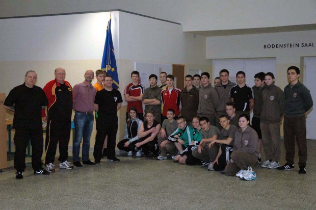 gruppenbild-der-krav-maga