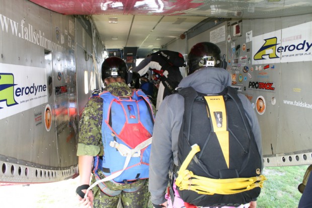 boarding-skyvan-sc-7