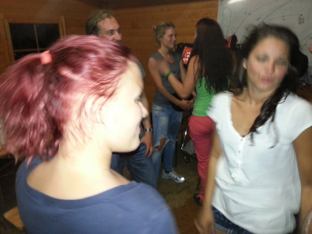 it-is-party-time-with-our-rigger-girls