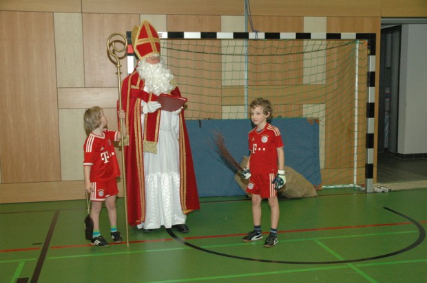 bei-den-behinderten-fussballkindern