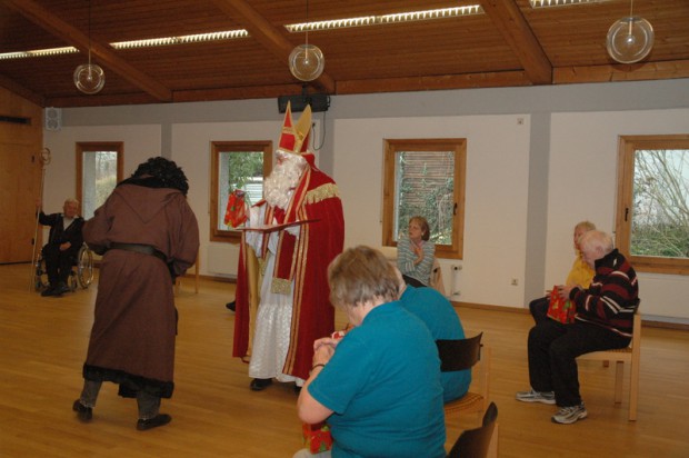 der-emfv-nikolaus-bei-der-parkinsongruppe