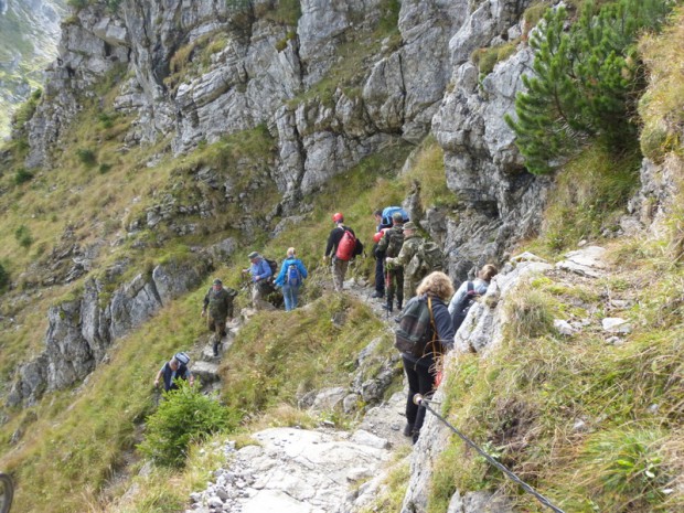 bergmarsch-im-gleishang