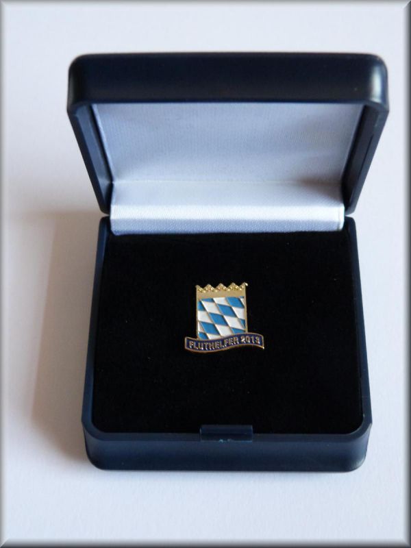 bayerische-fluthelfer-ehrennadel-2013