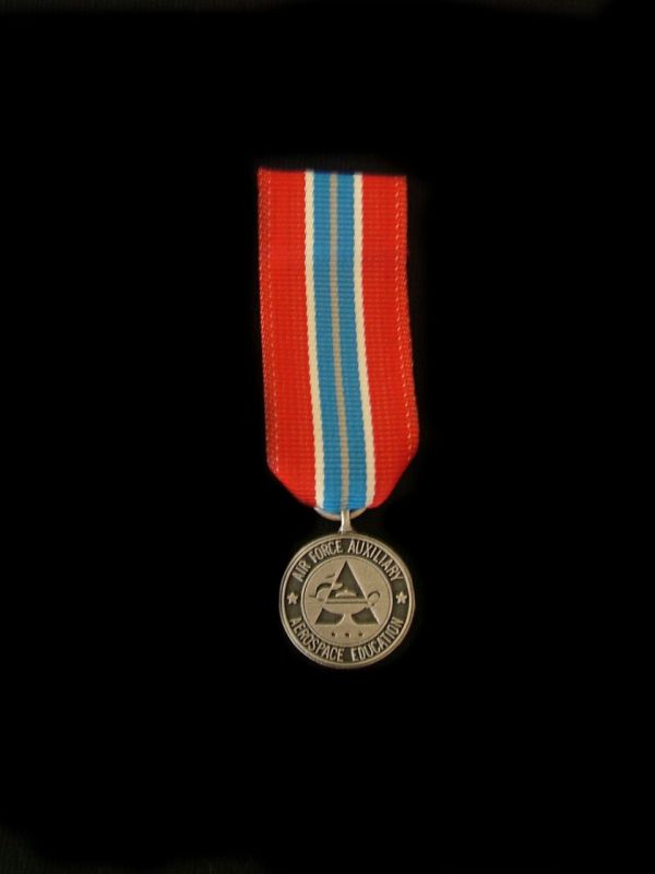 chuck-yeager-aerospace-education-medal