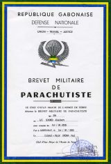 GABUN Brevet Militaire de Parachutiste