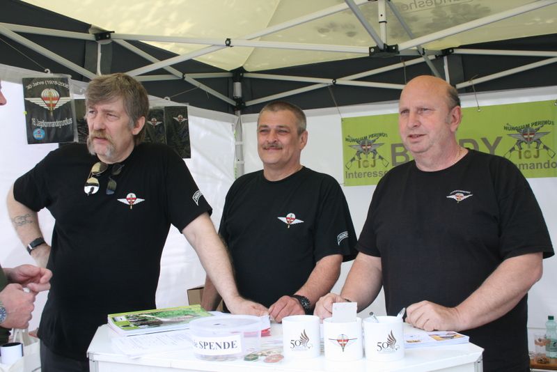 infostand-interessengemeinschaft-jagdkommando