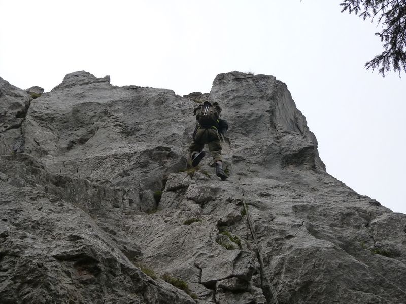 abseilen-mit-dem-rucksack
