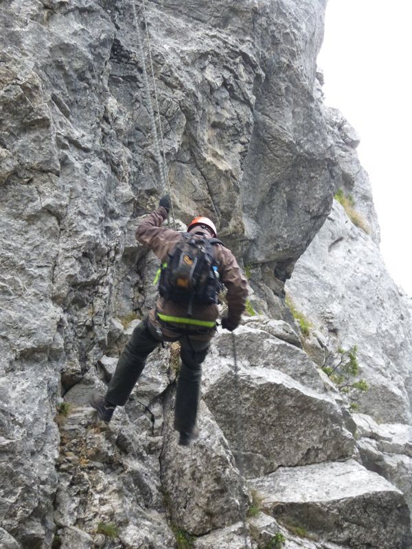 abseilen-mit-dem-rucksack