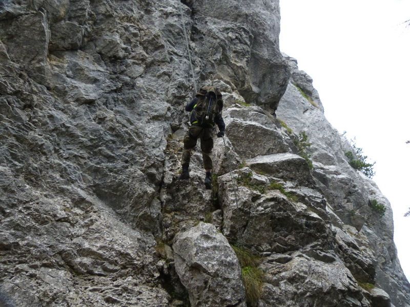 abseilen-mit-dem-rucksack