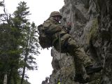 Abseilen mit dem Rucksack 