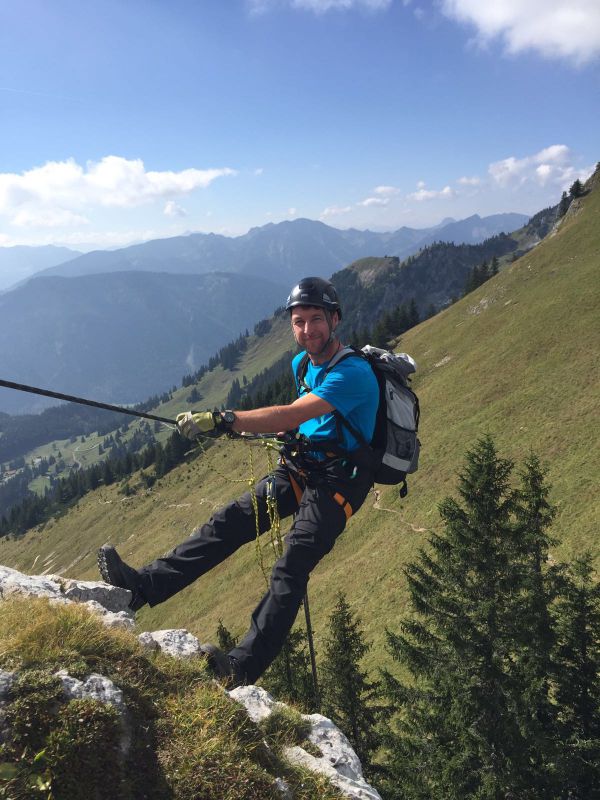 abseilen-mit-dem-rucksack