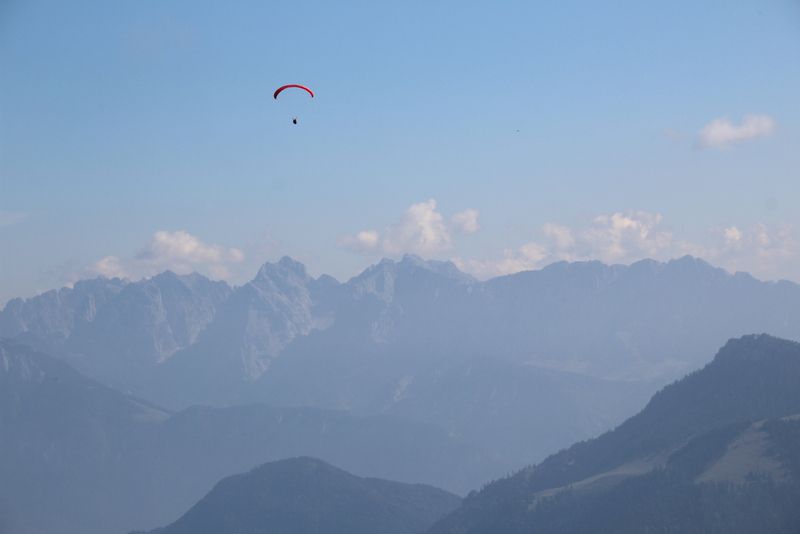da-kommt-sehnsucht-zum-fallschirmspringen-auf
