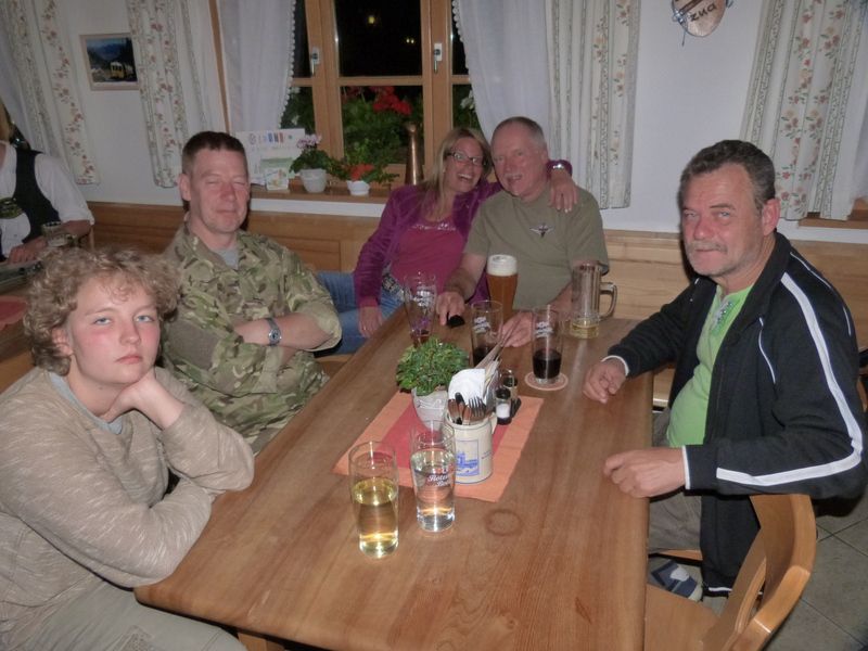 kameradschaftsabend-in-der-mitteralm