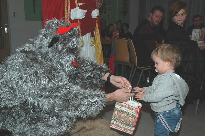 ehrenamtlicher-emfv-nikolausbesuch