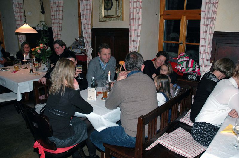 zahlreiche-gaeste-kamen-zur-feier