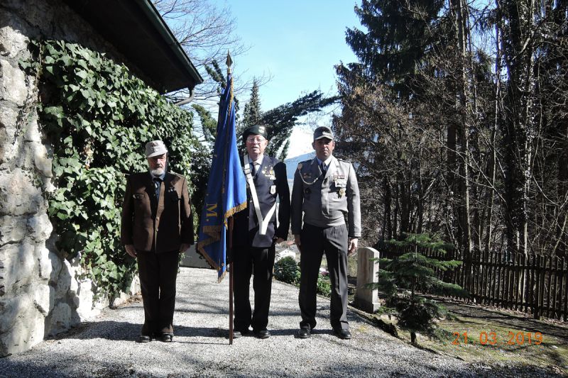 die-emfv-fahnenabordnung