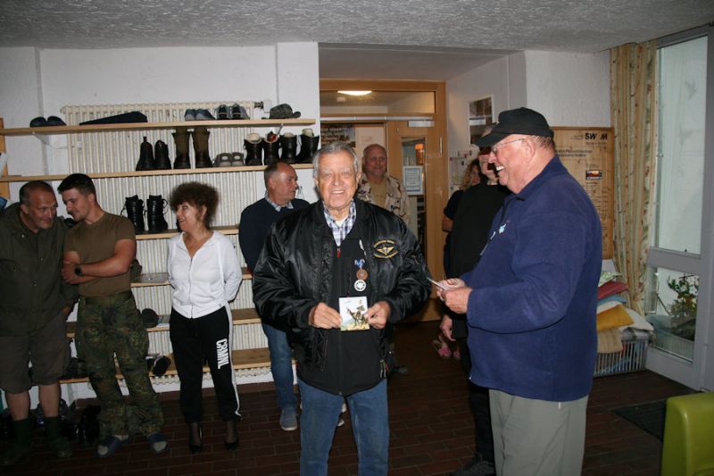 der-mitgliedsausweis-fur-oberst-uregg